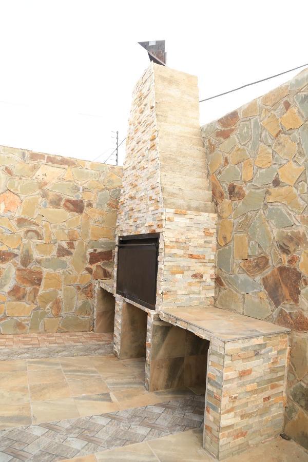 Coco Palm Bed & Breakfast Windhoek Exterior foto